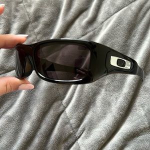 Oakley Thump 1GB men’s sunglasses